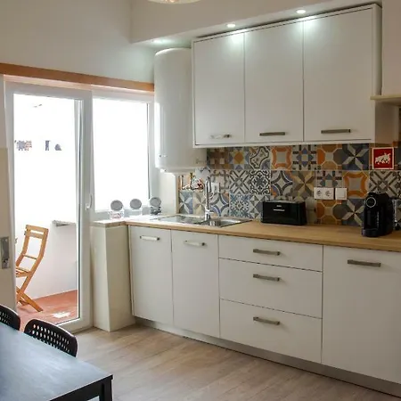 Roof View House - Village Appartement