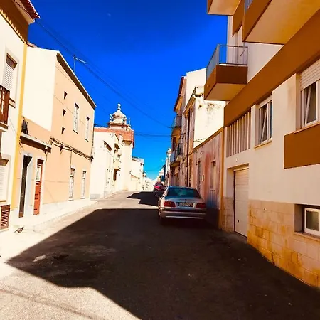 Roof View House - Village Peniche