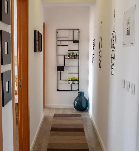 Roof View House - Village Peniche